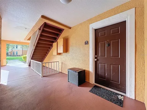 5471 Vineland Road Orlando FL 32811