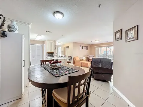 5471 Vineland Road Orlando FL 32811