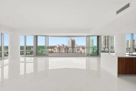 400 Central Avenue St Petersburg FL 33701