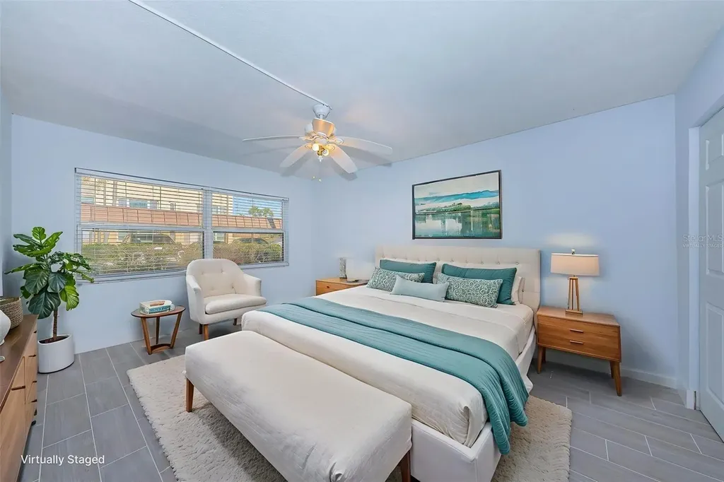 4700 Cove Circle St Petersburg FL 33708