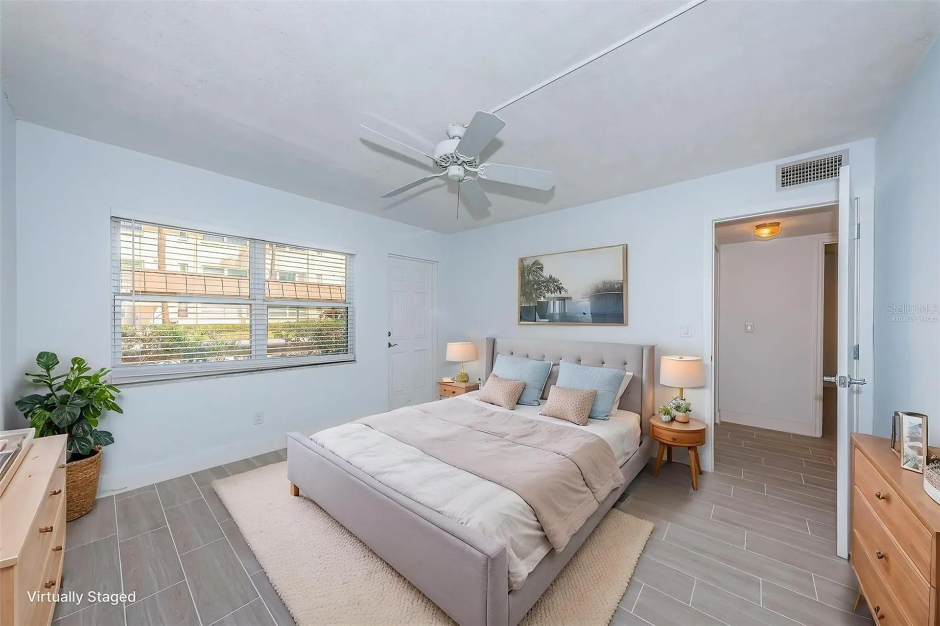 4700 Cove Circle St Petersburg FL 33708