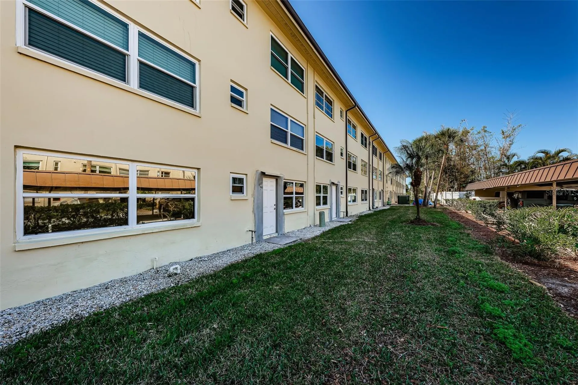 4700 Cove Circle St Petersburg FL 33708