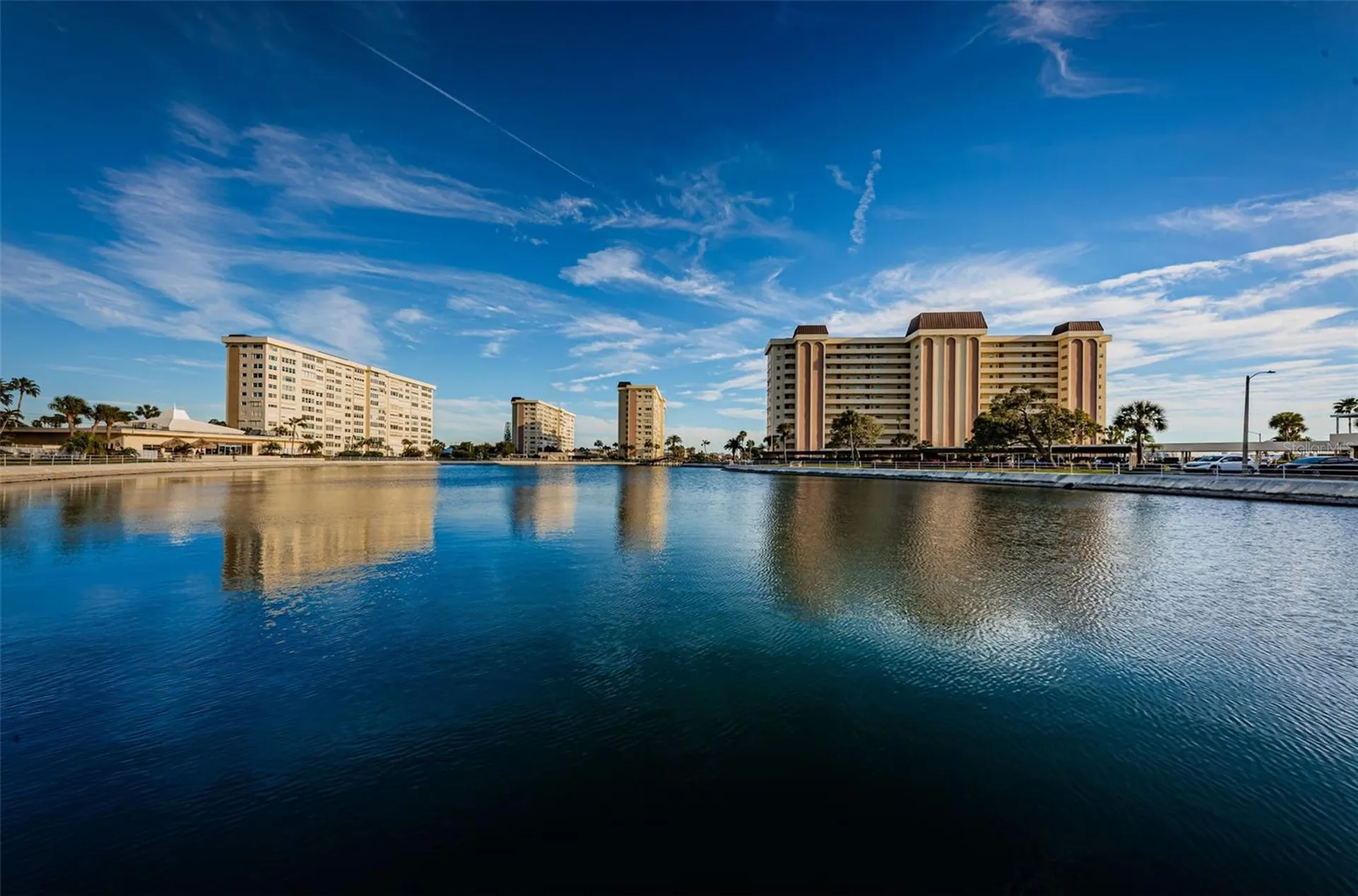 4700 Cove Circle St Petersburg FL 33708