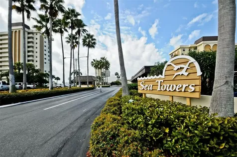 4700 Cove Circle St Petersburg FL 33708