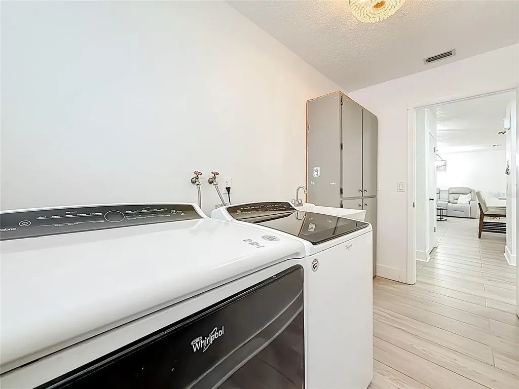 2071 Butternut Circle E Clearwater FL 33763