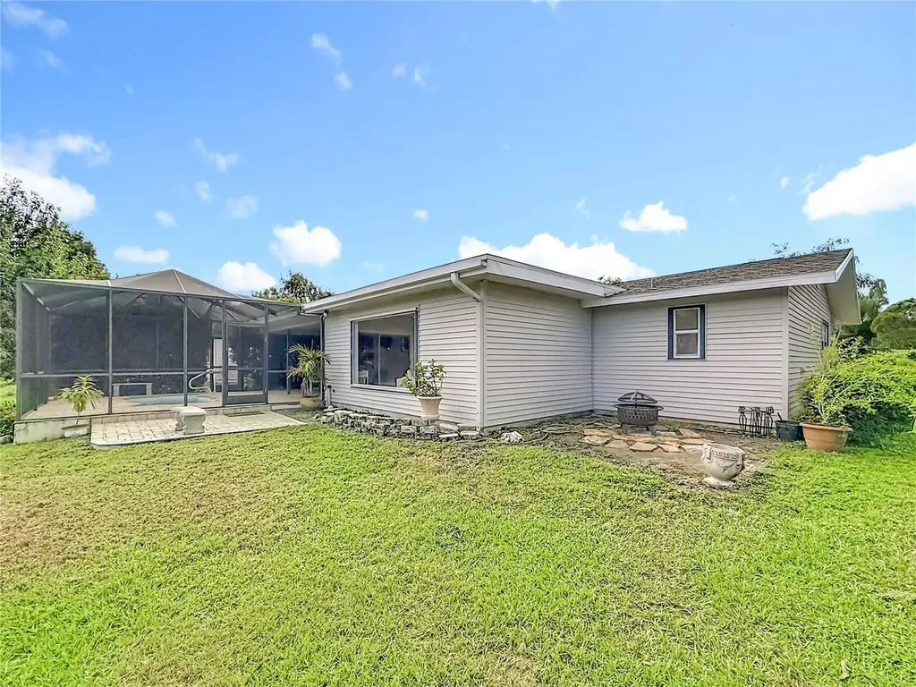 2071 Butternut Circle E Clearwater FL 33763