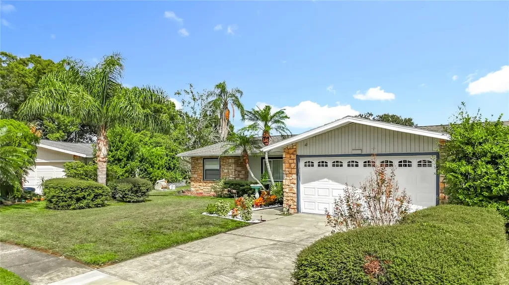 2071 Butternut Circle E Clearwater FL 33763