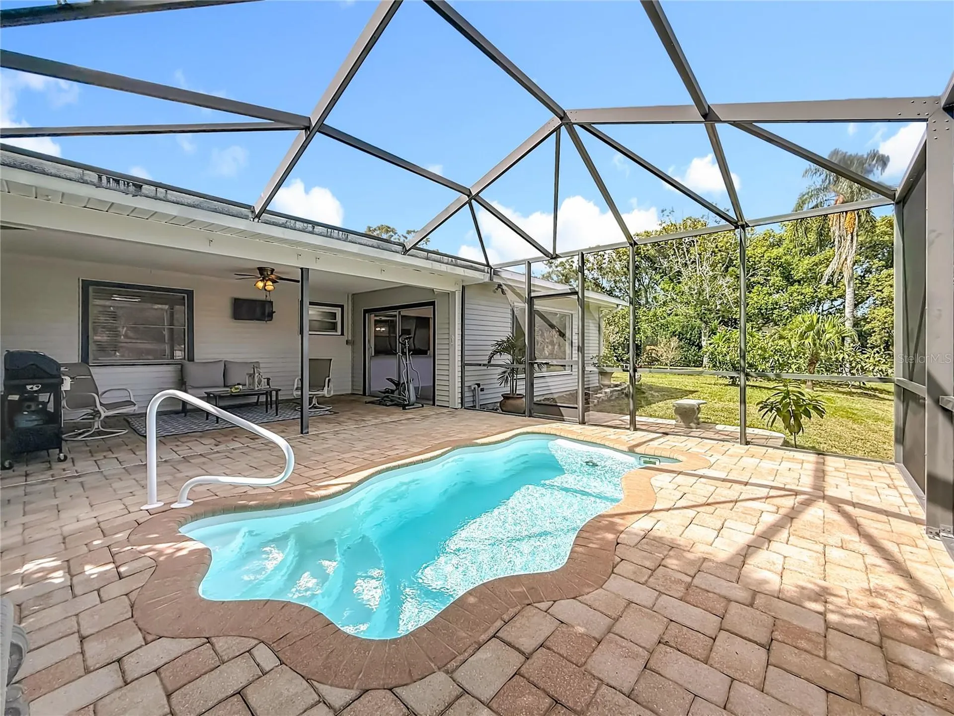 2071 Butternut Circle E Clearwater FL 33763