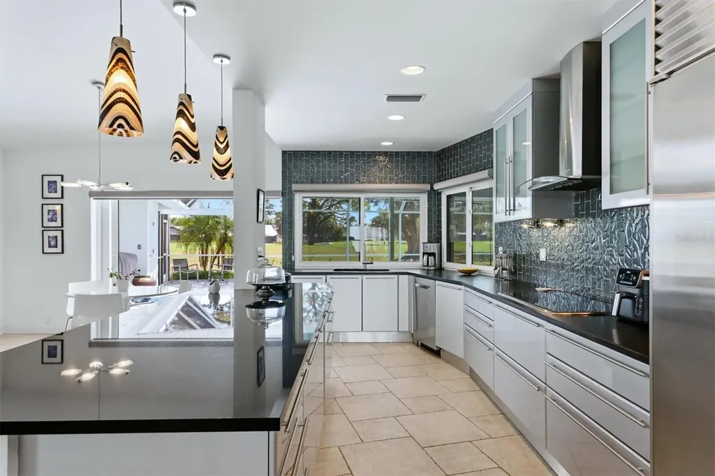 3906 Spyglass Hill Road Sarasota FL 34238