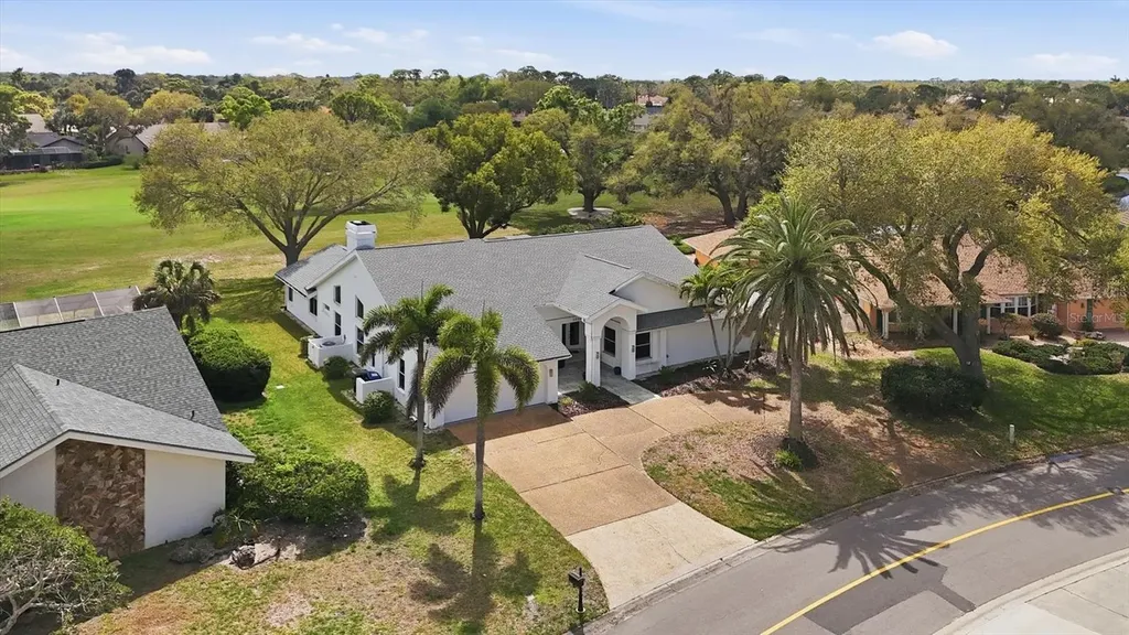 3906 Spyglass Hill Road Sarasota FL 34238