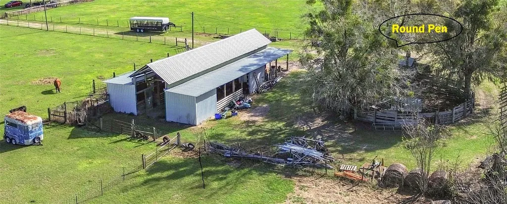 855 NE 107th Road Oxford FL 34484