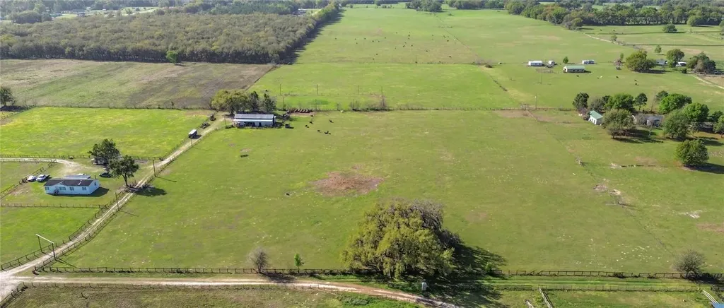 855 NE 107th Road Oxford FL 34484