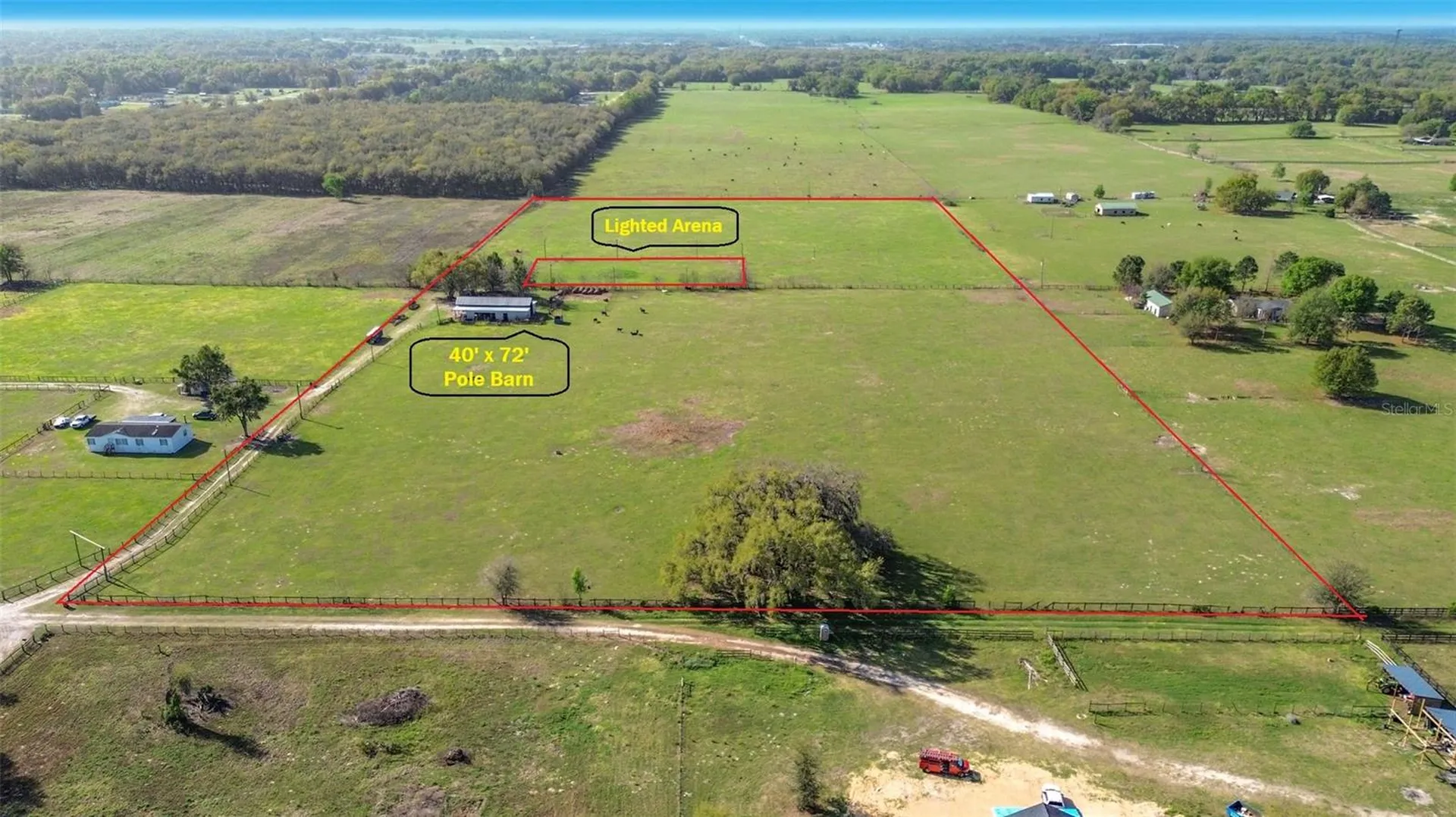 855 NE 107th Road Oxford FL 34484