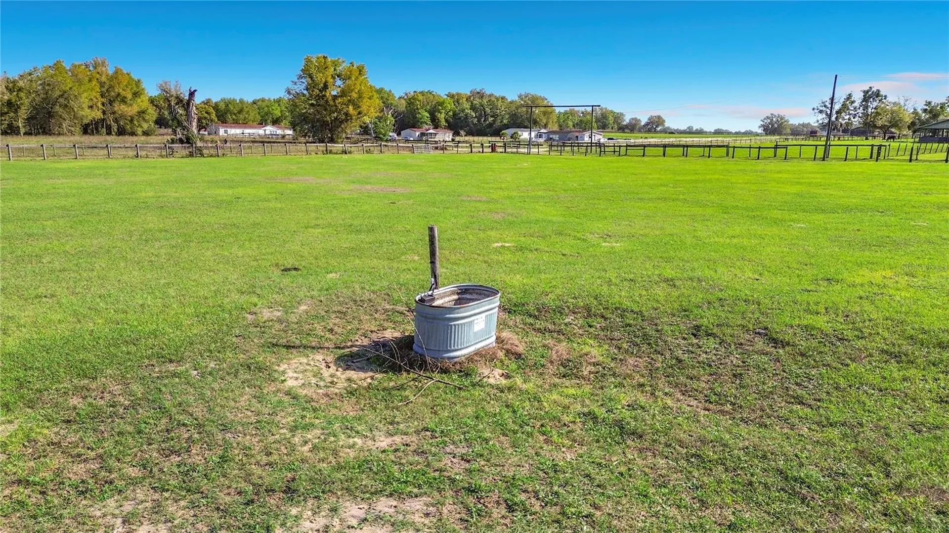 855 NE 107th Road Oxford FL 34484