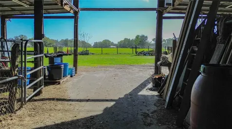 855 NE 107th Road Oxford FL 34484