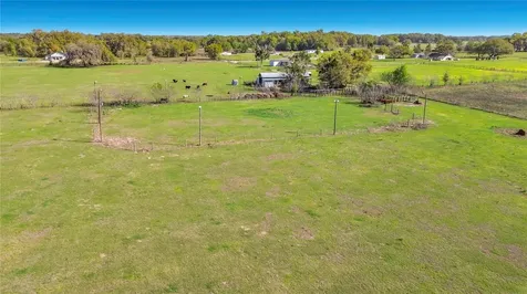 855 NE 107th Road Oxford FL 34484