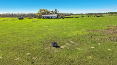 855 NE 107th Road Oxford FL 34484