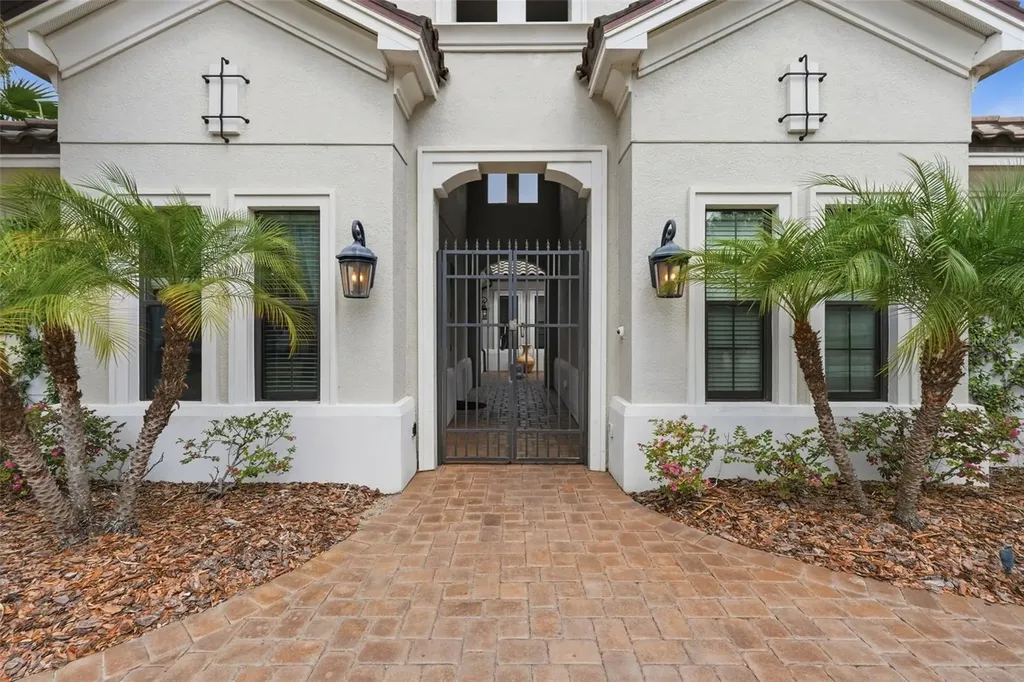 1501 Amarone Place Lutz FL 33548