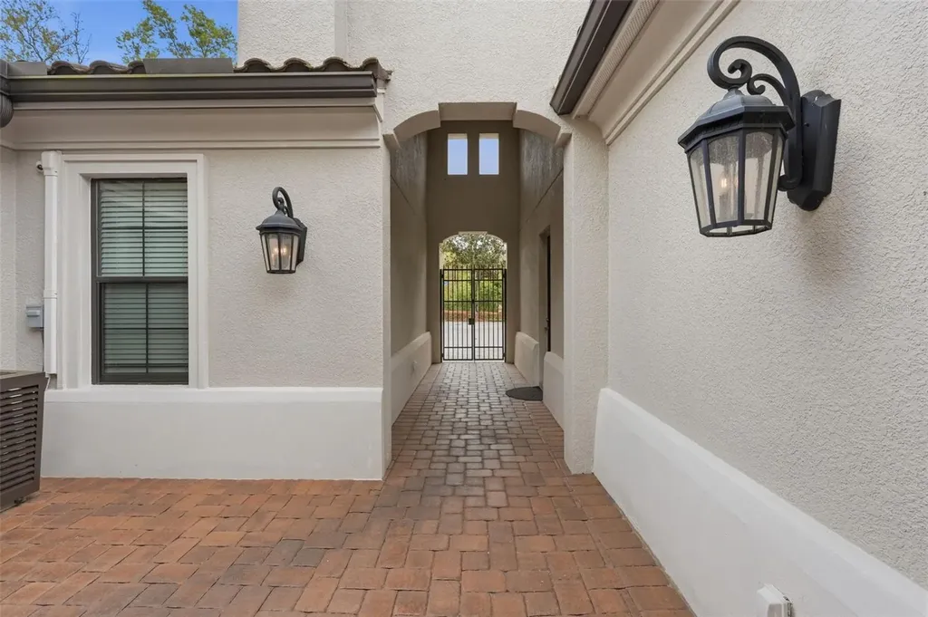 1501 Amarone Place Lutz FL 33548
