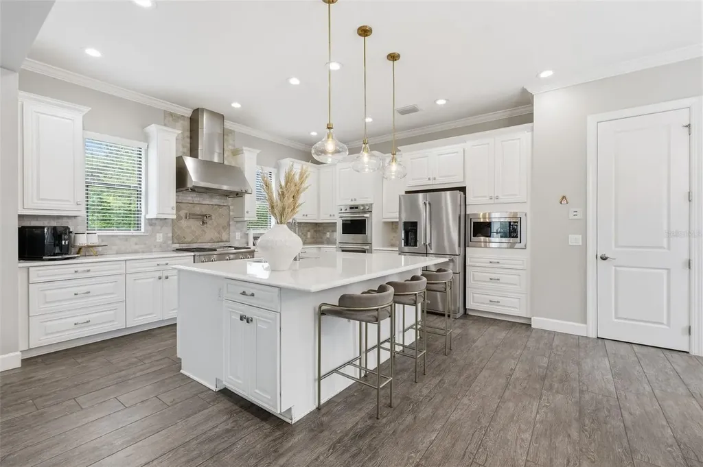 1501 Amarone Place Lutz FL 33548