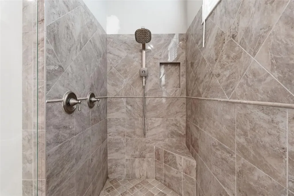 1501 Amarone Place Lutz FL 33548