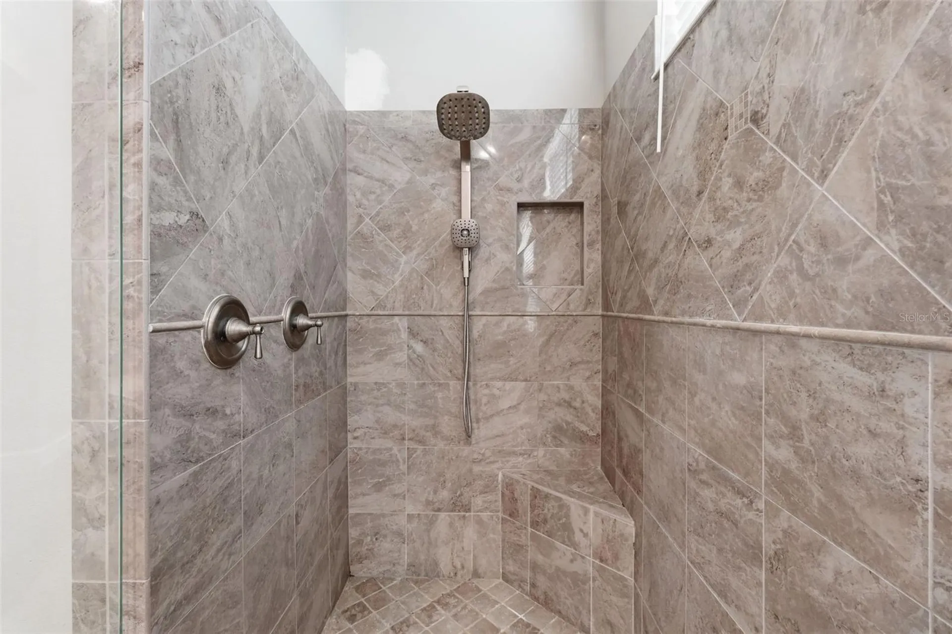 1501 Amarone Place Lutz FL 33548