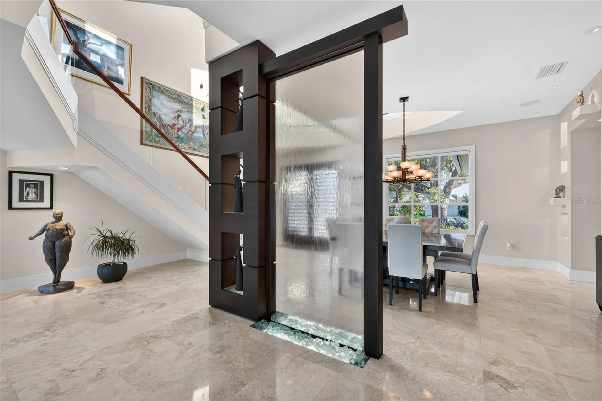 2279 Mermaid Point NE St Petersburg FL 33703