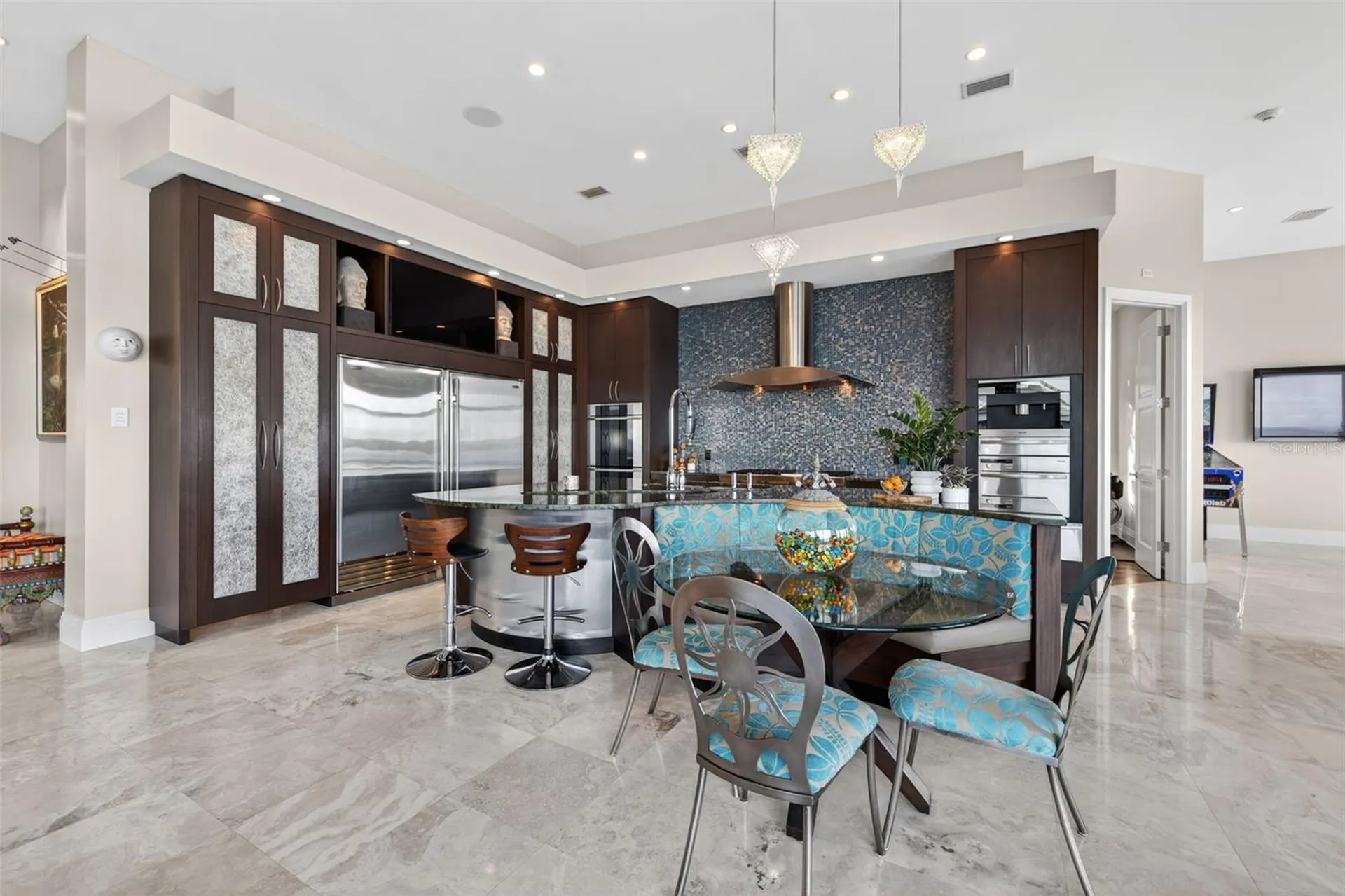 2279 Mermaid Point NE St Petersburg FL 33703