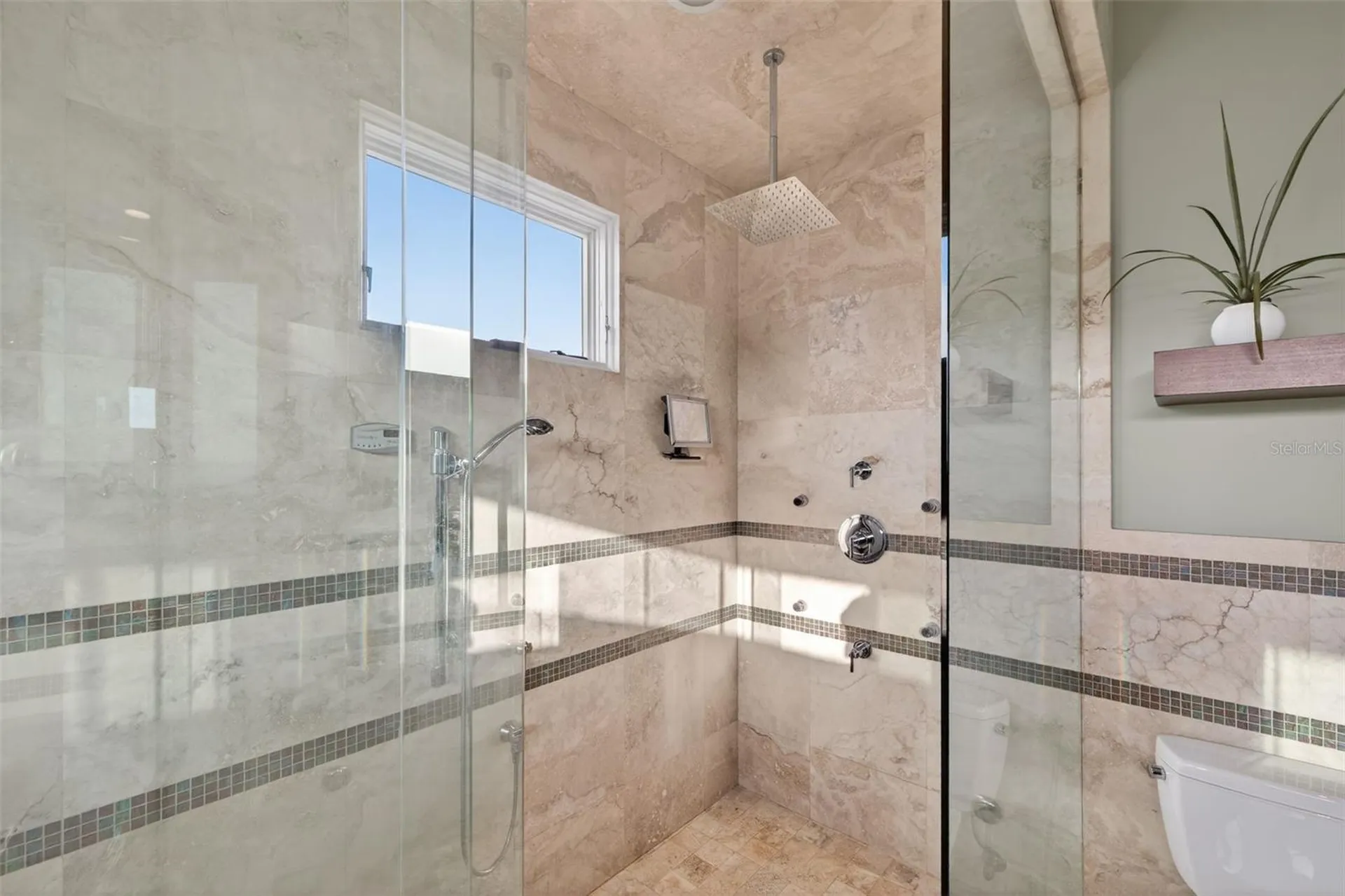 2279 Mermaid Point NE St Petersburg FL 33703