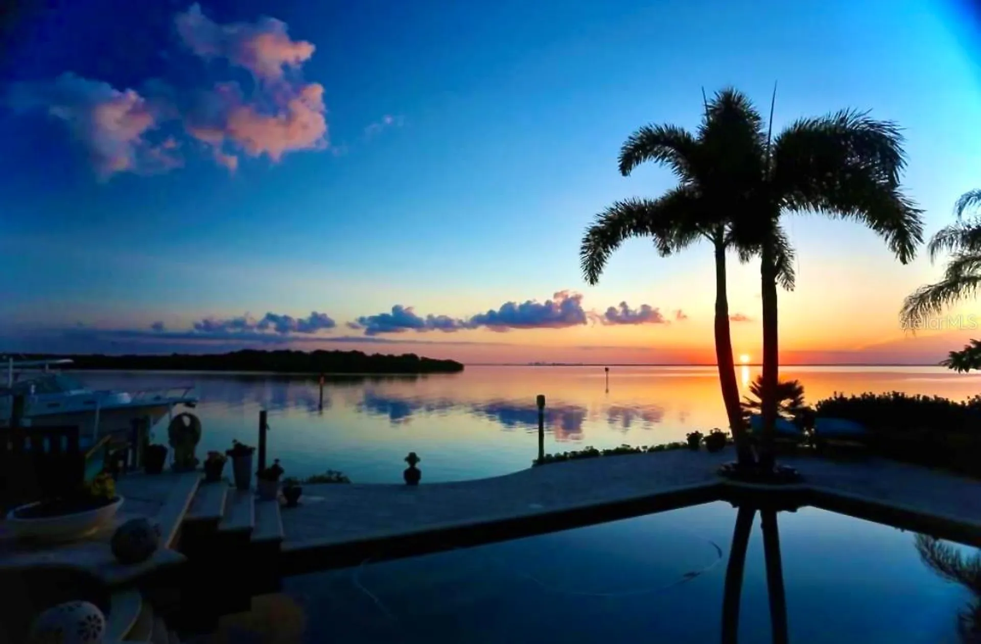 2279 Mermaid Point NE St Petersburg FL 33703