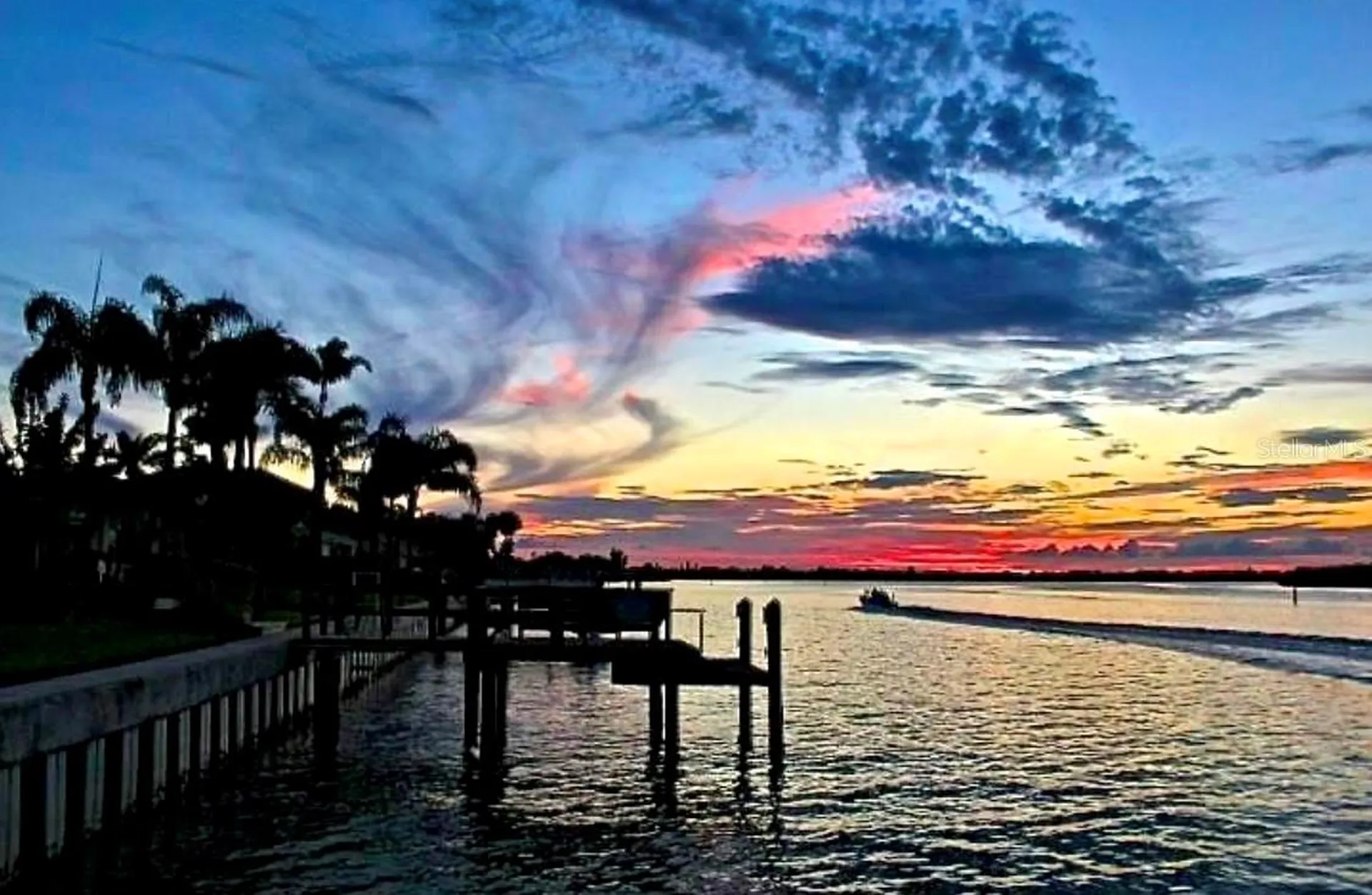 2279 Mermaid Point NE St Petersburg FL 33703