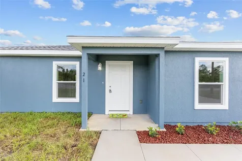21 Fisher Place Ocklawaha FL 32179