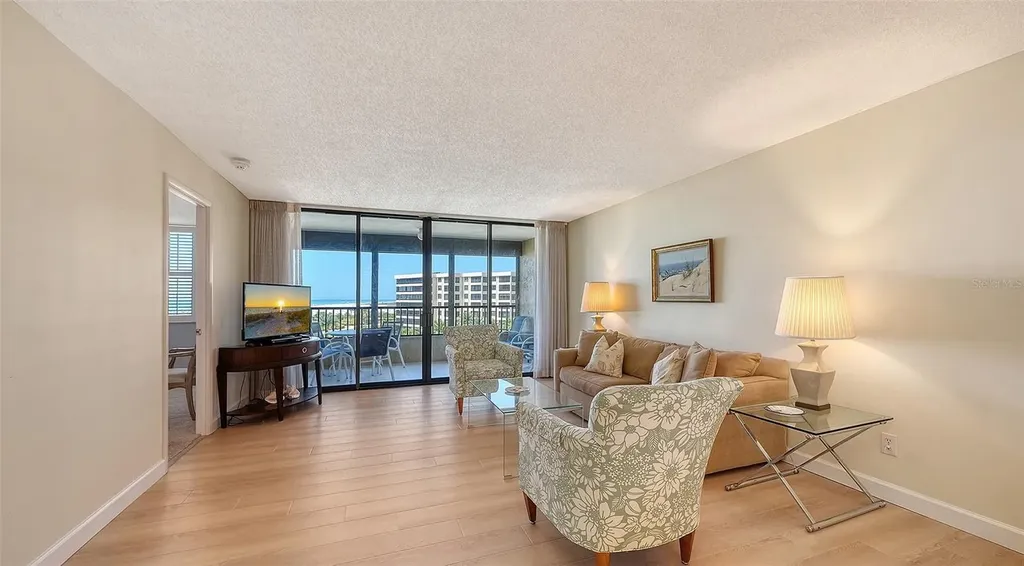 5790 Midnight Pass Road Sarasota FL 34242