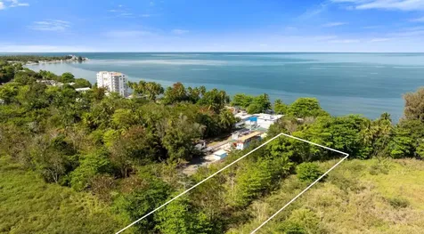 Carr 102 Km.hm 10.3 Bo. Guanajibo, Sector Joyuda Cabo Rojo PR 00623