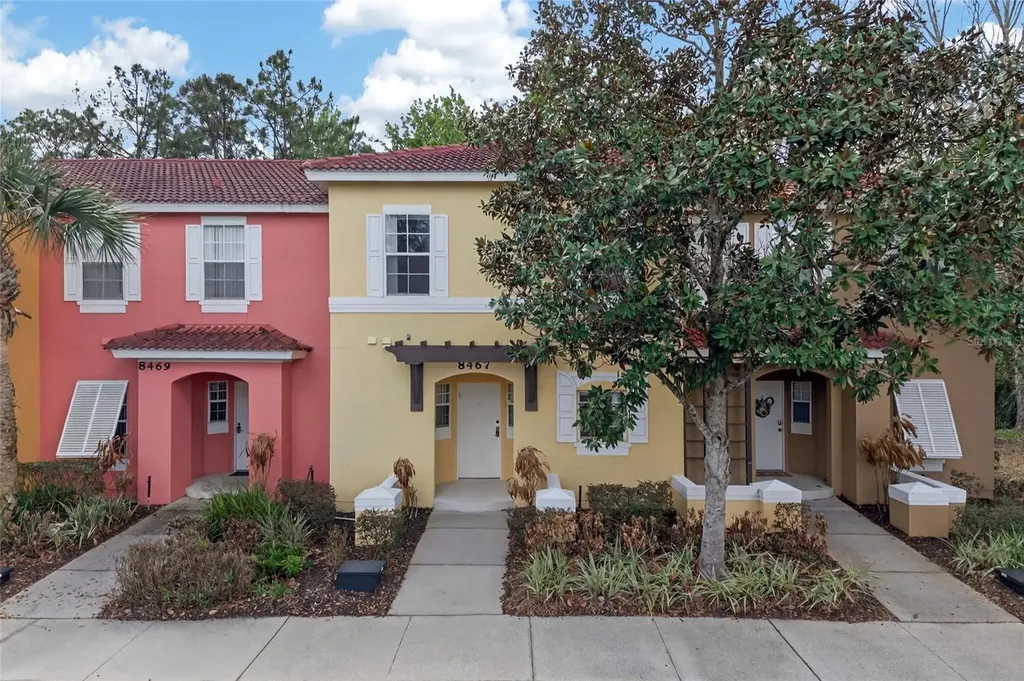 8467 Crystal Cove Loop Kissimmee FL 34747