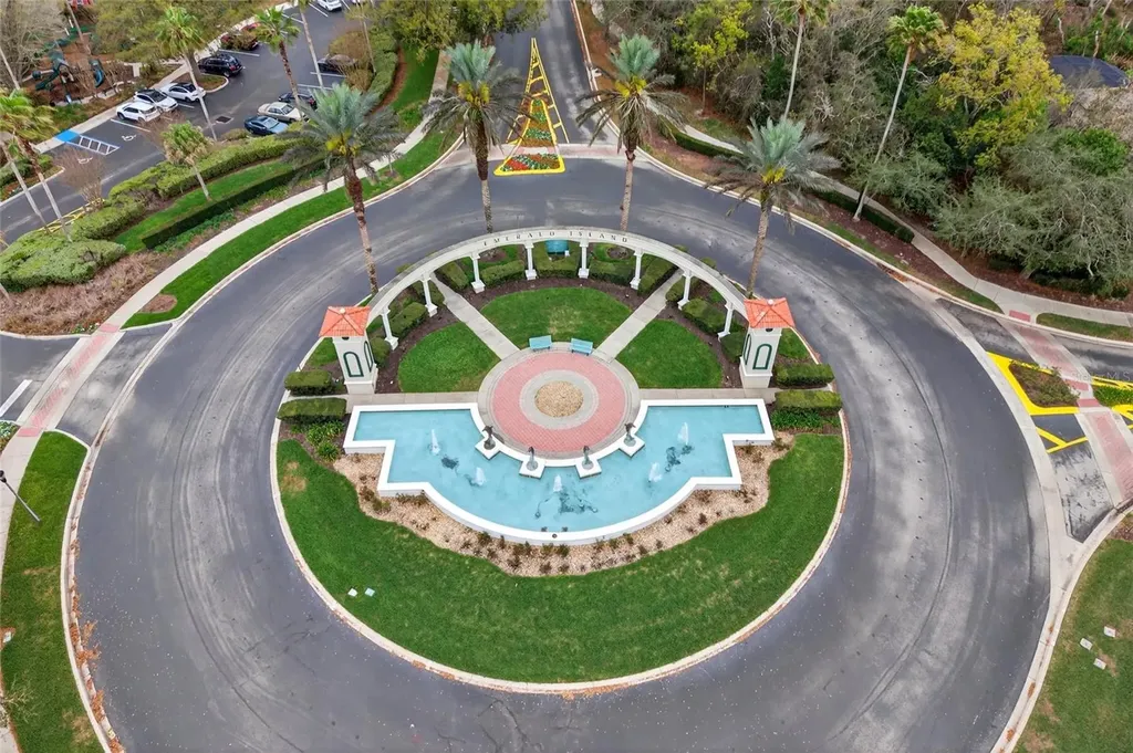 8467 Crystal Cove Loop Kissimmee FL 34747