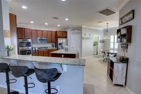 927 Sherbourne Circle Lake Mary FL 32746