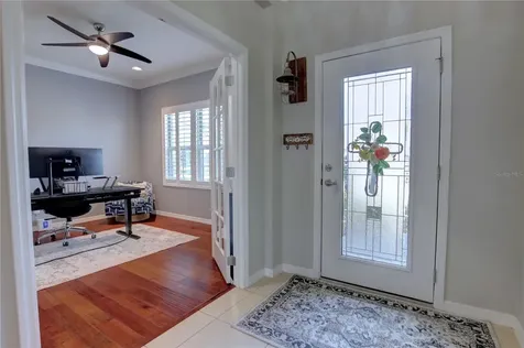 927 Sherbourne Circle Lake Mary FL 32746