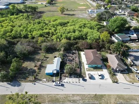 716 Avenue Y NE Winter Haven FL 33881