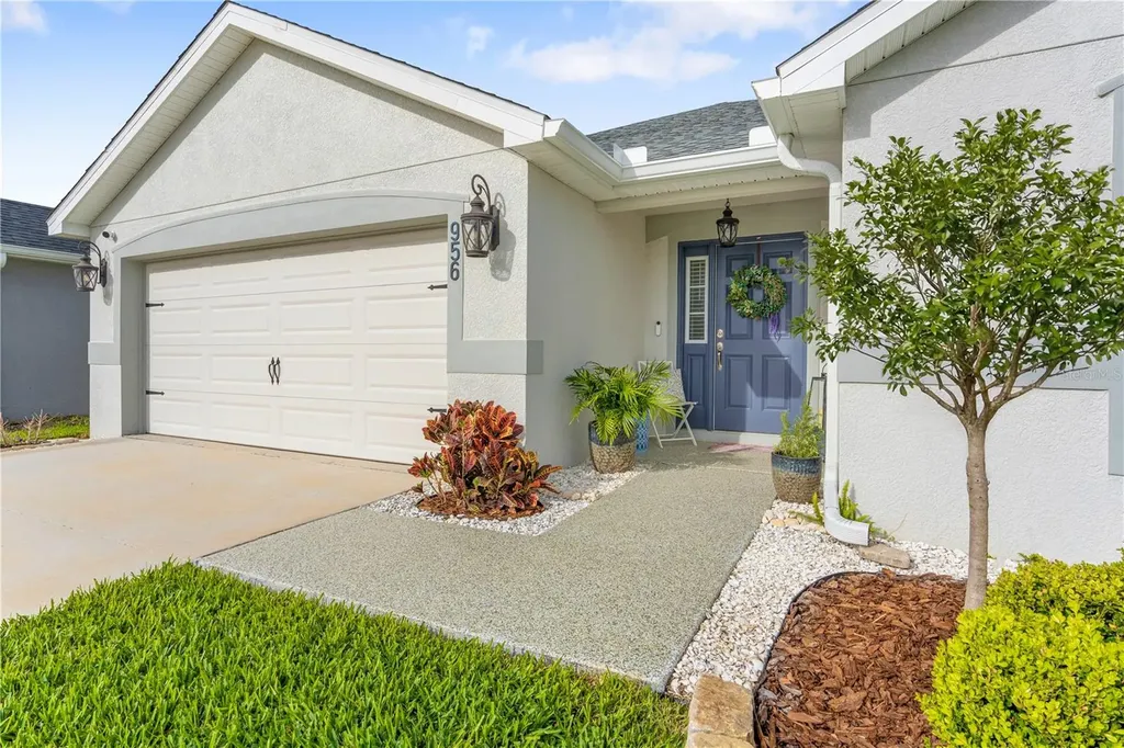 956 Aruba Avenue Mulberry FL 33860