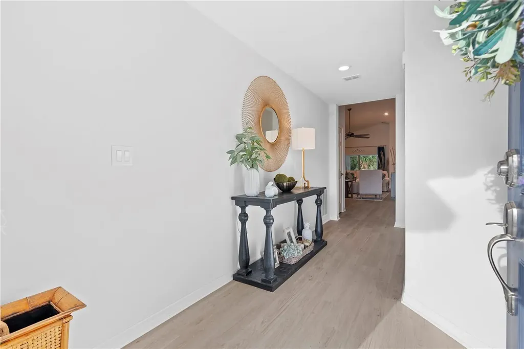 956 Aruba Avenue Mulberry FL 33860