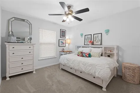 956 Aruba Avenue Mulberry FL 33860