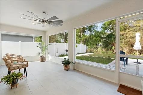 956 Aruba Avenue Mulberry FL 33860