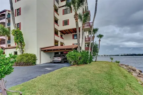 746 Marina Point Drive Daytona Beach FL 32114