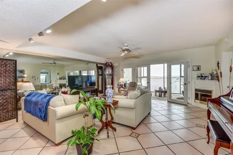 746 Marina Point Drive Daytona Beach FL 32114