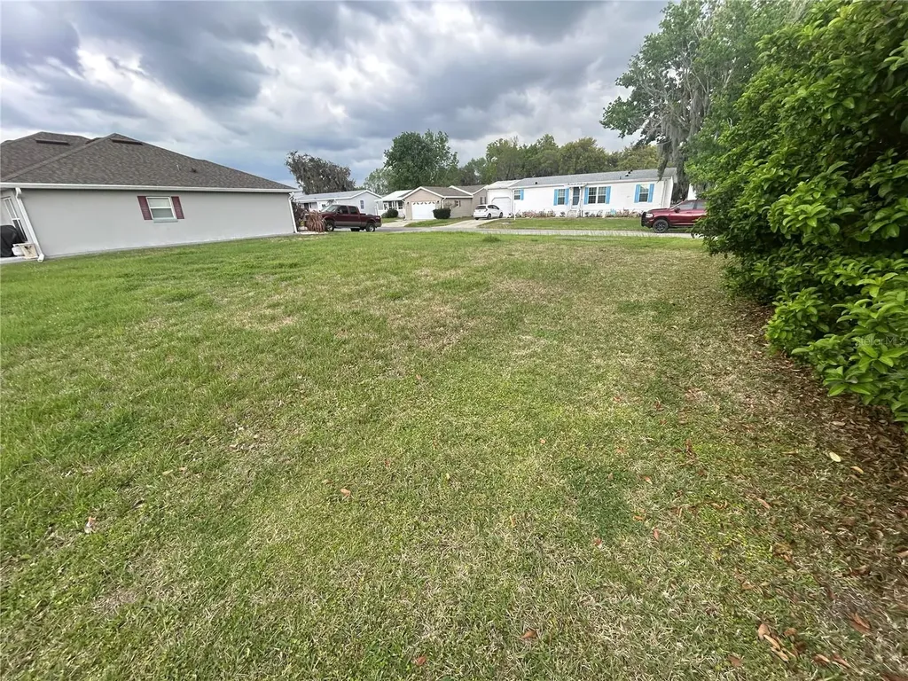 5198 Oxford Court Wildwood FL 34785