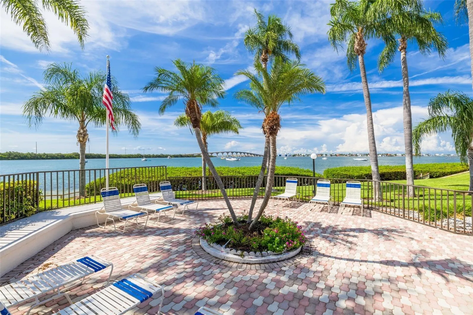 6277 Bahia Del Mar Boulevard St Petersburg FL 33715