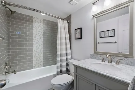 6277 Bahia Del Mar Boulevard St Petersburg FL 33715