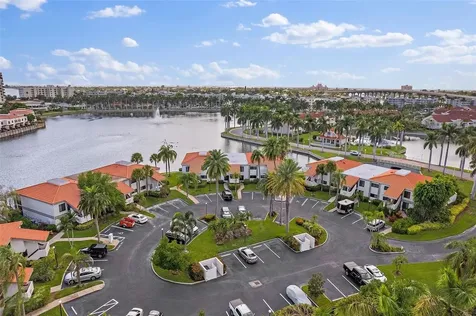 6277 Bahia Del Mar Boulevard St Petersburg FL 33715