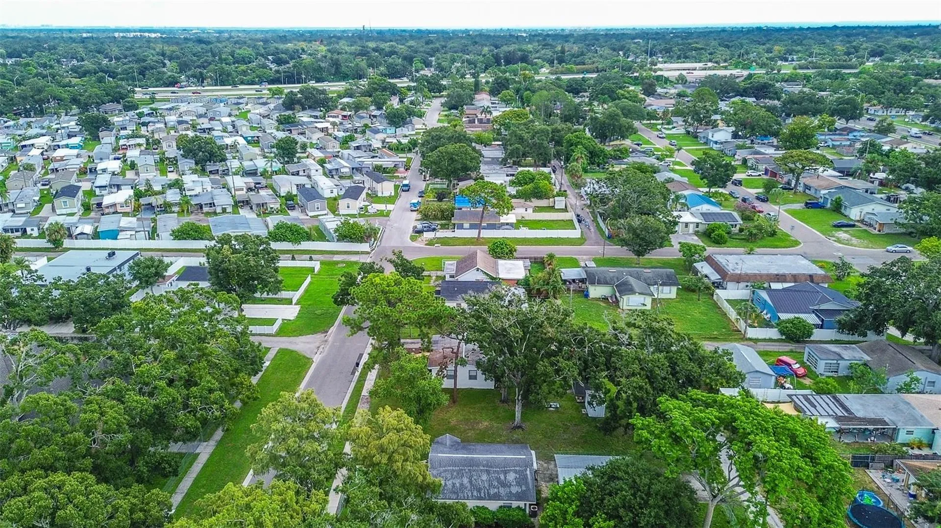 2518 40th Avenue N St Petersburg FL 33710